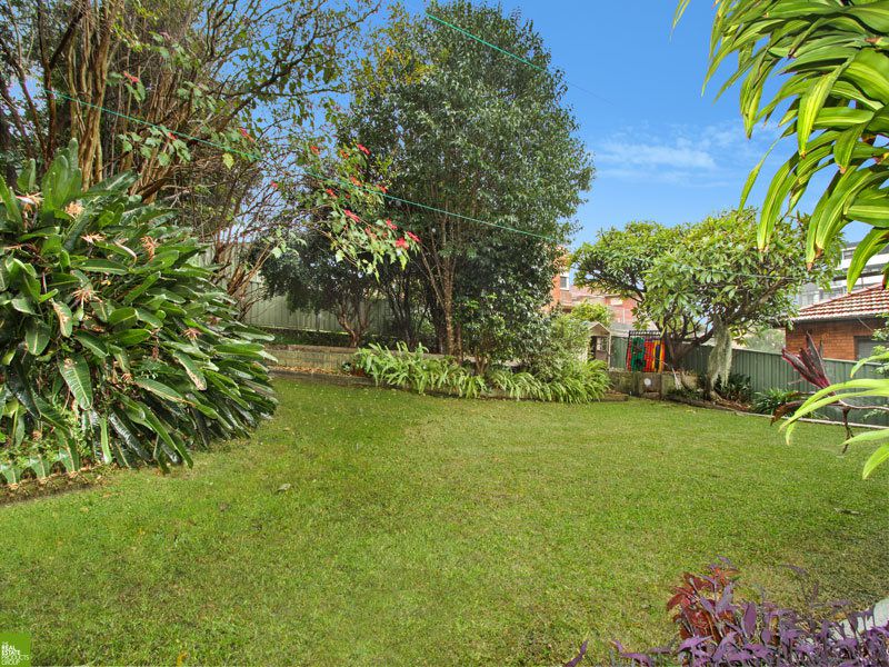 14 Frederick Street, Wollongong