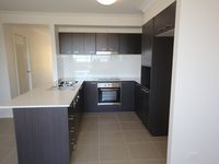 30 / 19 Gumtree Crescent, Upper Coomera