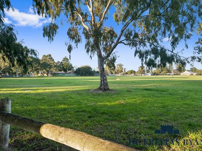 13 Crater Place, Rockingham