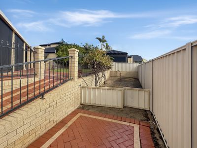 14 Orlando Avenue, Bibra Lake