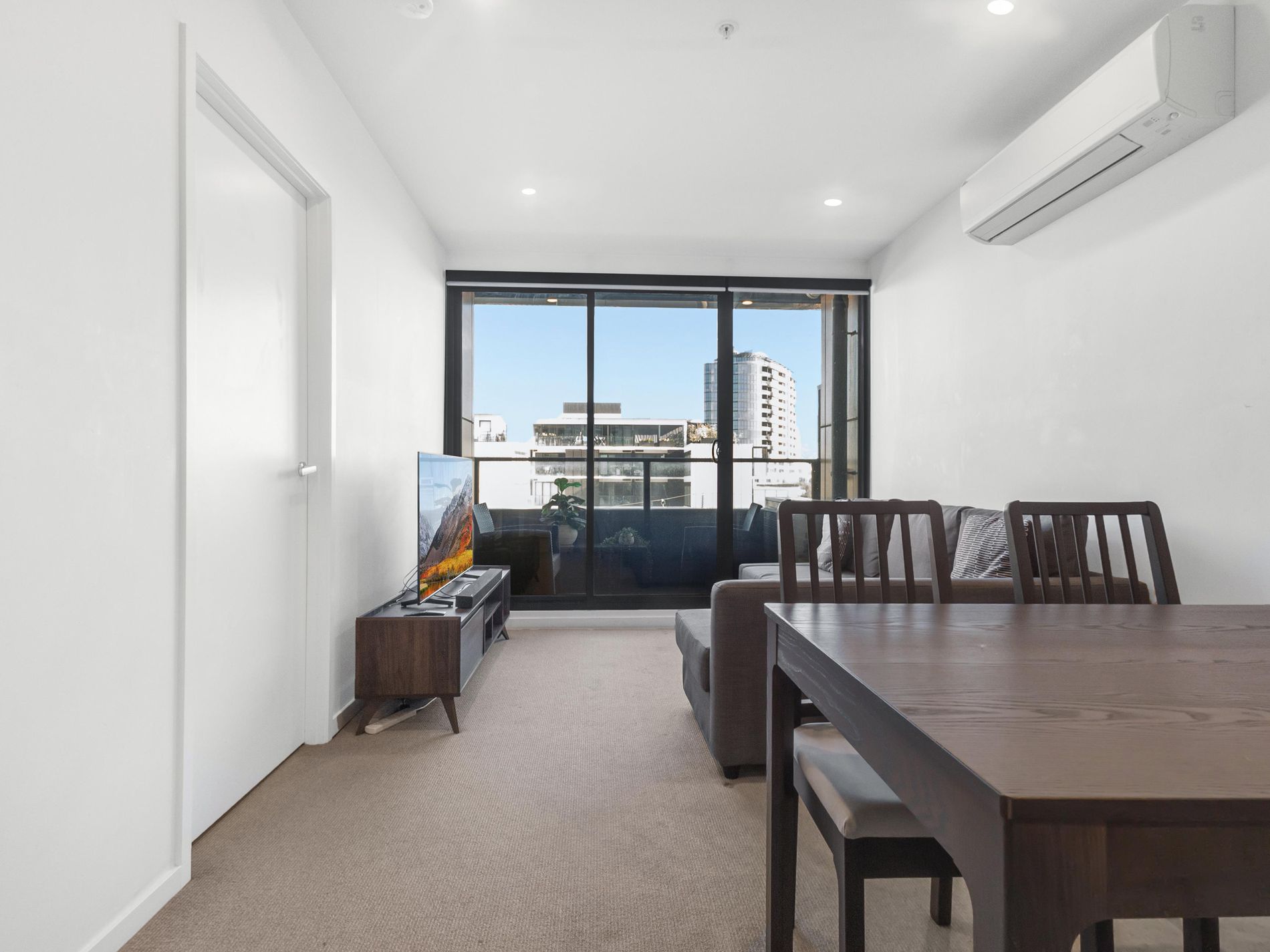 304/2A Clarence Street, Malvern East