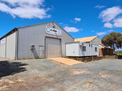 86-90 Leviathan Street, South Boulder