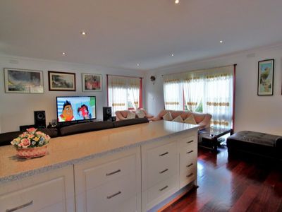 11 Wicks Court, Oakleigh South