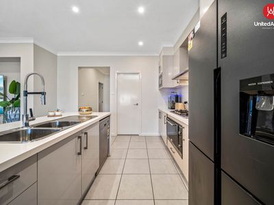72 Gledswood Hills Drive, Gledswood Hills
