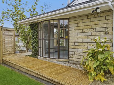 6A Charnwood Grove, Waikanae