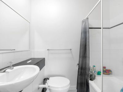 22 / 2-5 Marella Close, Manoora