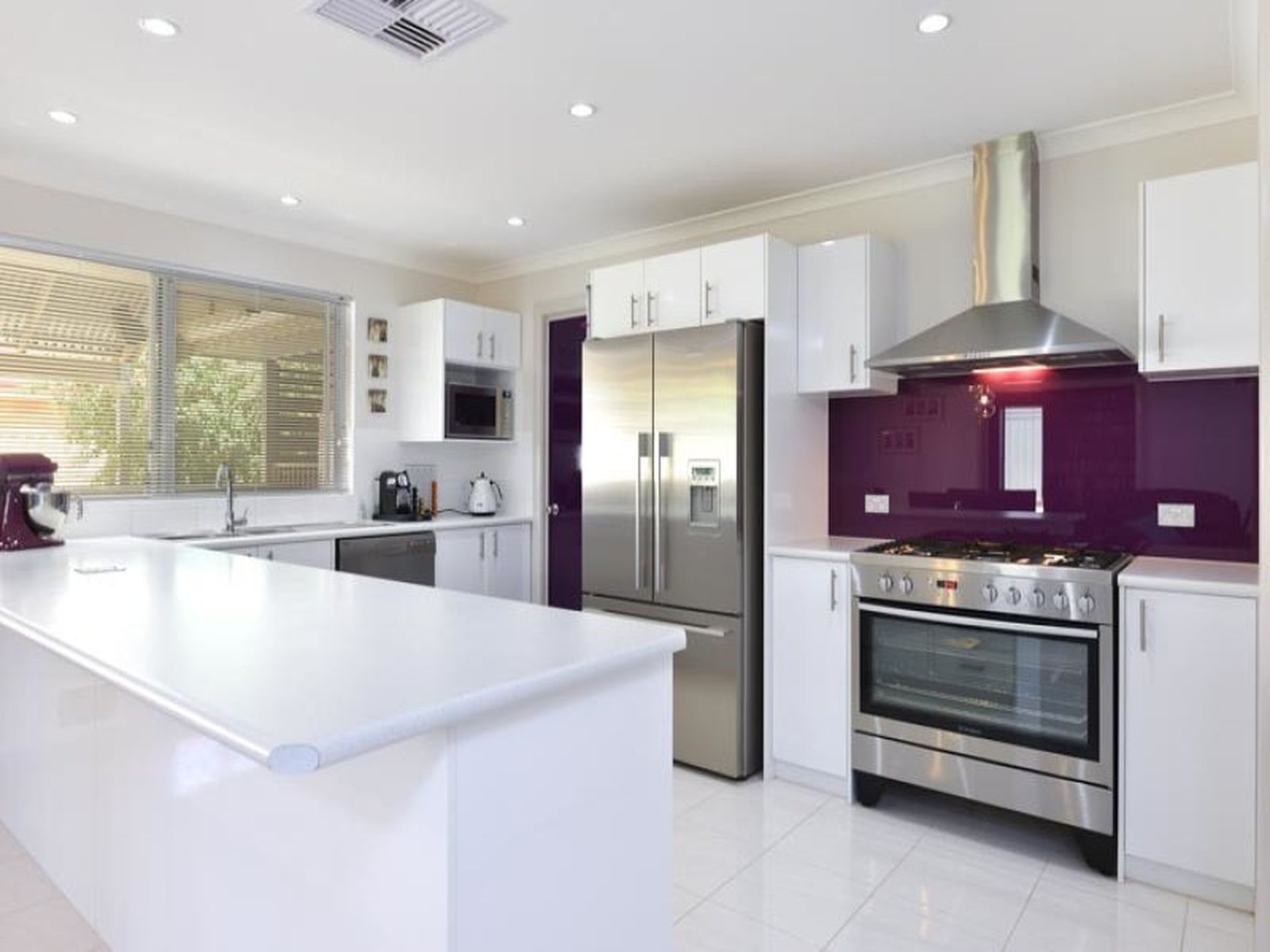 9 Sanders Close, Somerville