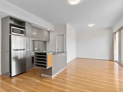 10 / 35 Wellington Street, East Perth