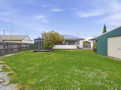 33 Arthur Street, George Town