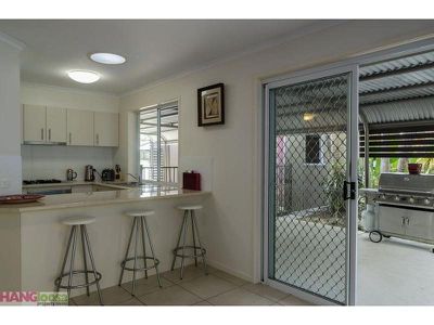 9 Palm Grove Crescent, Tewantin