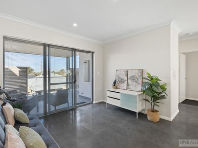 8 / 165 Edward Street, Osborne Park