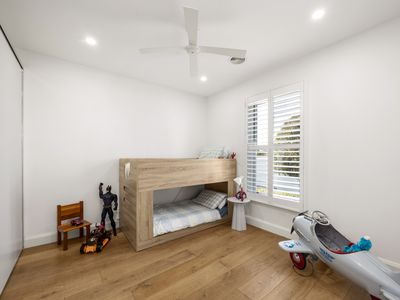 18 Cunninghame Street, Sale