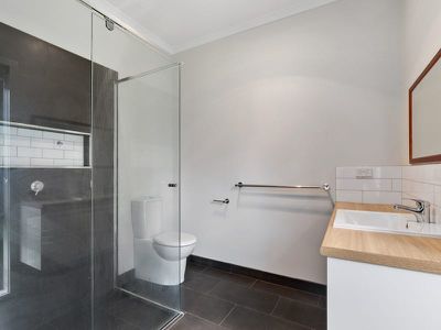 238 Highlands Rd, Seymour