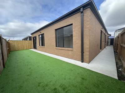 16 Abarth Street, Tarneit