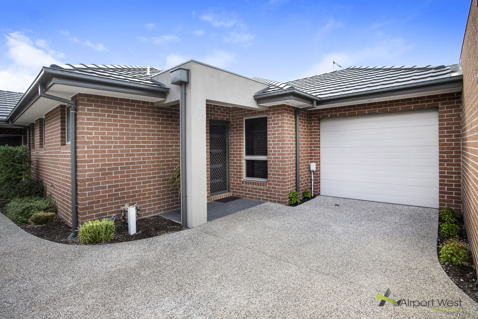 2 / 178 Parer Road, Airport West