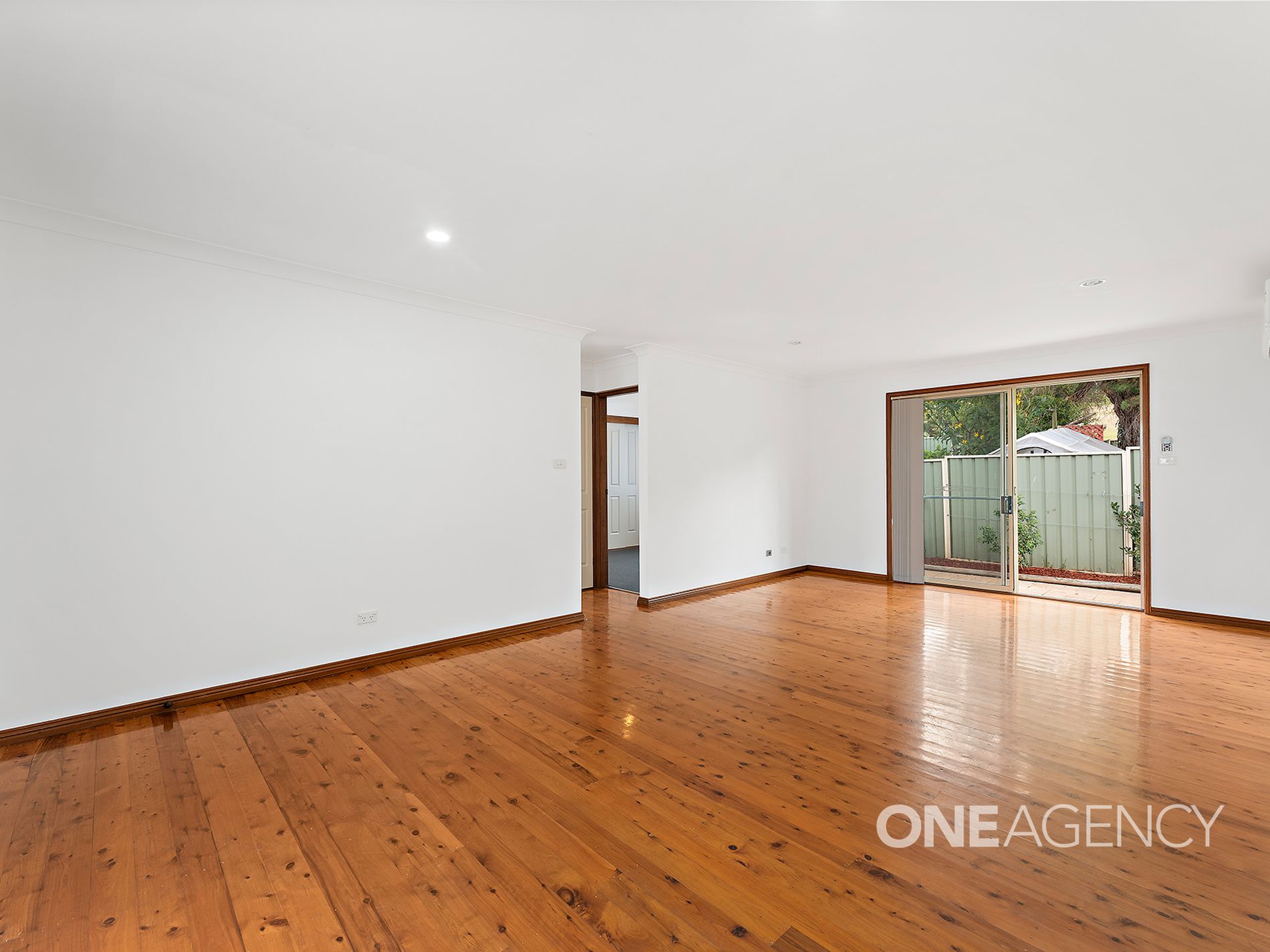 2 / 52 Daintree Drive, Albion Park