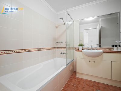 9 / 23a George Street , North Strathfield