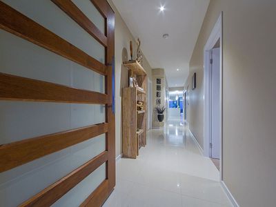 3 Lydia Pl, Wakerley