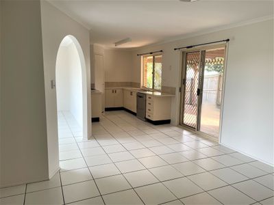 2 Mahala Court, Rochedale South
