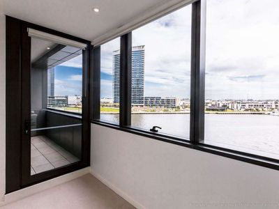 410s / 883 Collins Street, Docklands