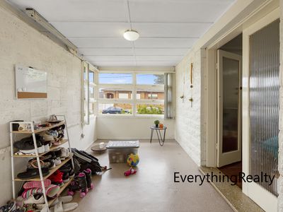 32 Newton Road, Blacktown