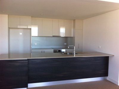 21 / 20 Medina Parade, North Coogee