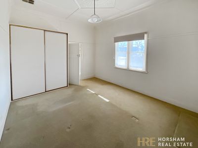 2 Bowden Street, Horsham