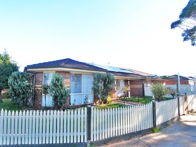 18 Winners Circle, Aspendale Gardens