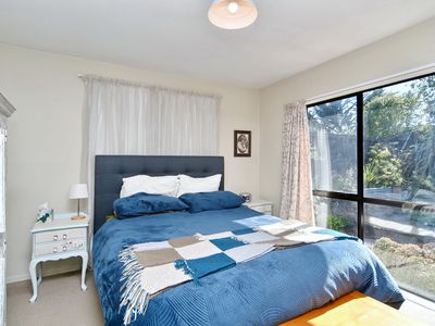7 Heriott Close, Burwood