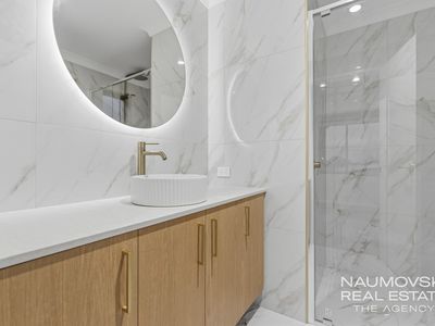 1 / 23 Peppering Way, Westminster