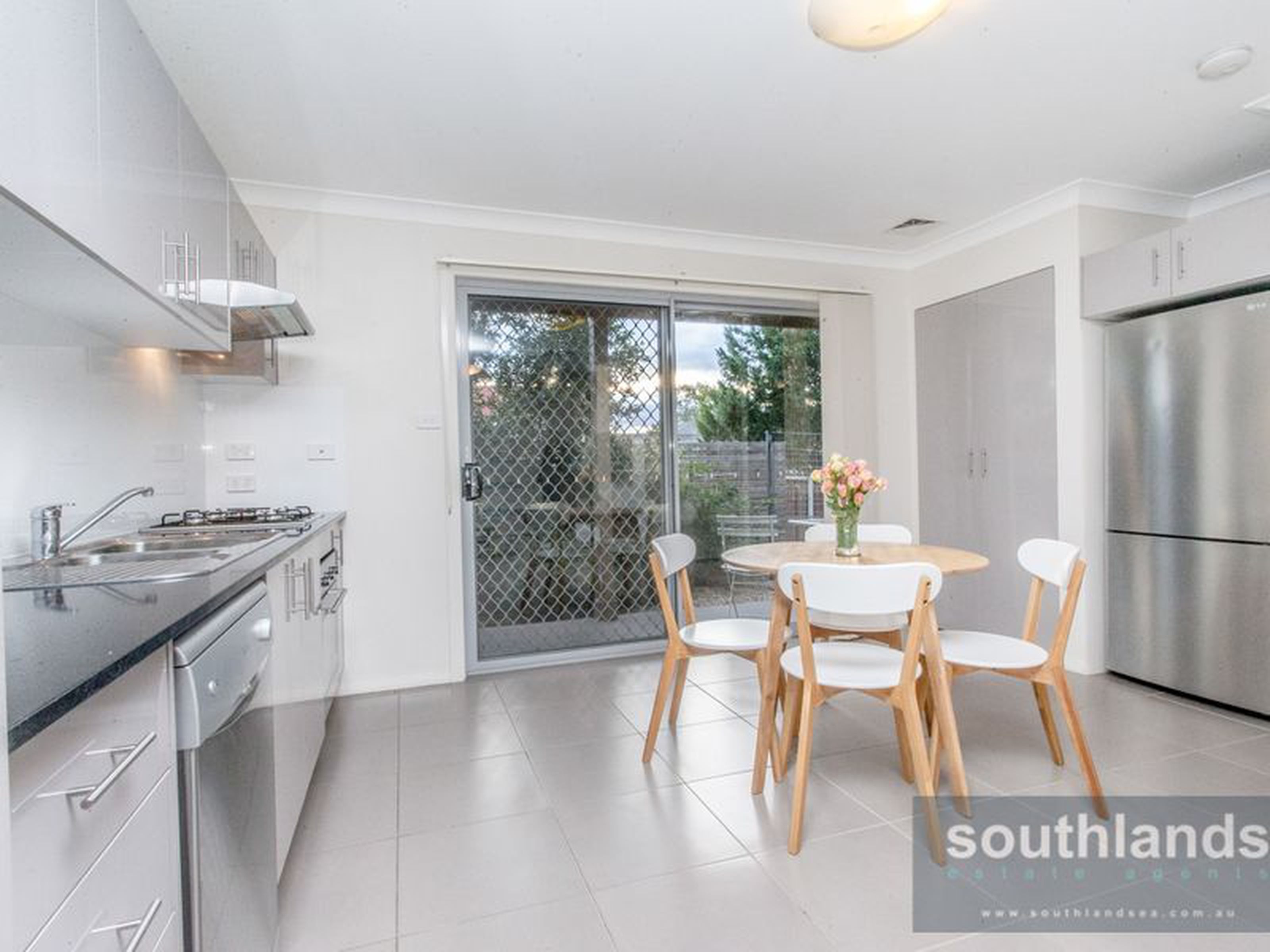 4 / 90-92 Cox Avenue, PENRITH