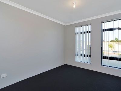 75 Greenside Drive, Yanchep