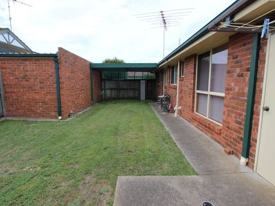 1 / 29 Coakley Crescent, Lovely Banks