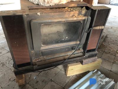 1 Bendigo-Maryborough Road, Shelbourne