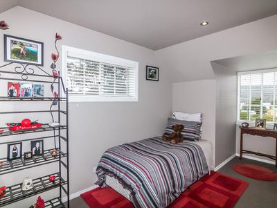 6684 Channel Highway, Deep Bay