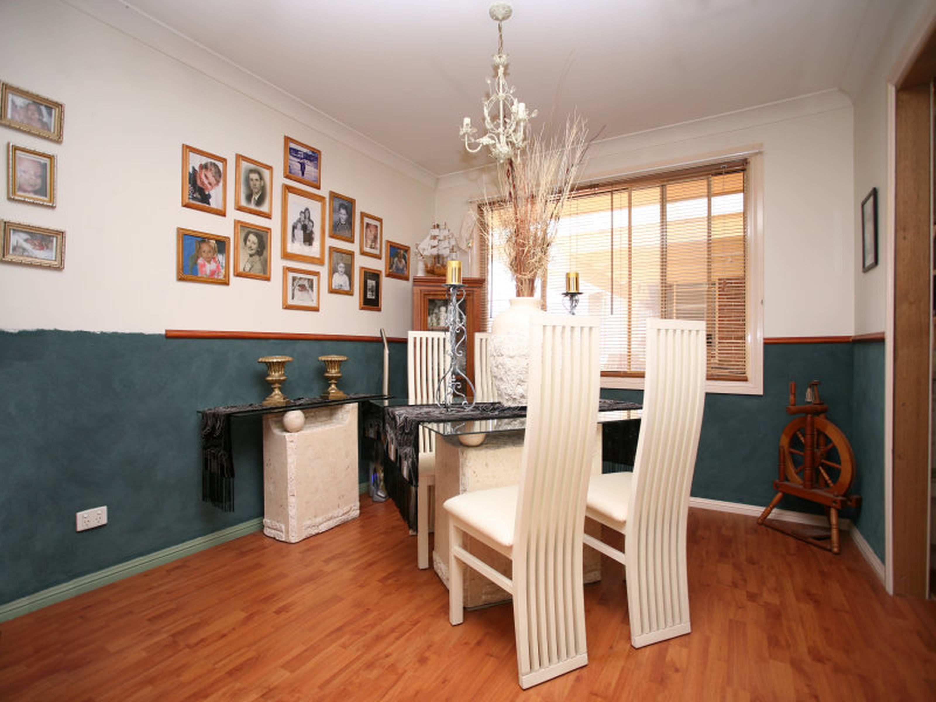 84 Muru Drive,, GLENMORE PARK