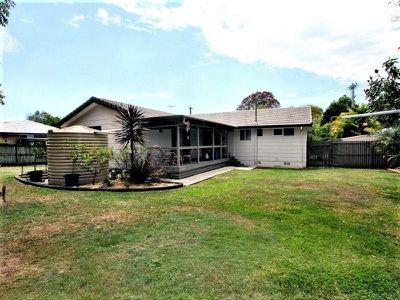 42 Woodlands Drive, Rochedale South