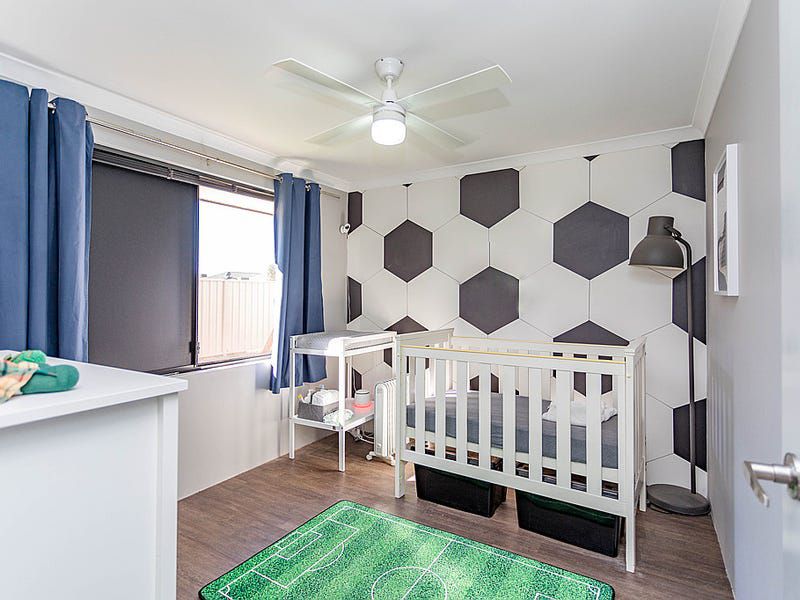 7 Boorn Green, Byford