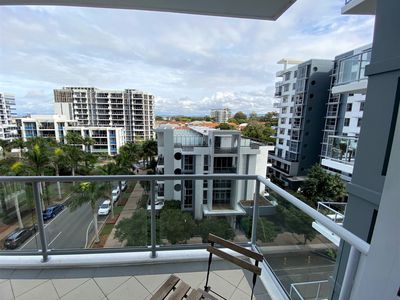 1008 / 1 Como Crescent, Southport