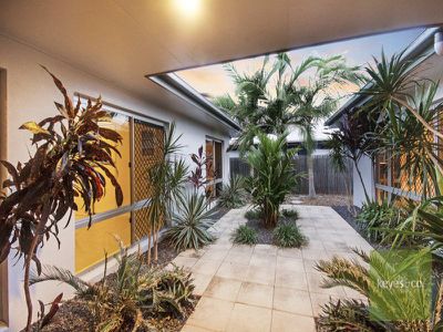 39 Waterlily Circuit, Douglas