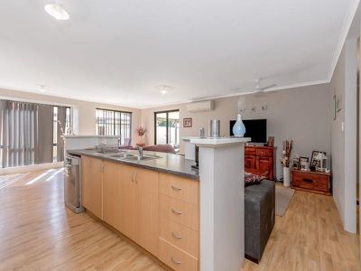 46 Wittecarra Crescent, Port Kennedy