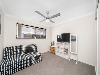 3 Moonie Crescent, North Lakes
