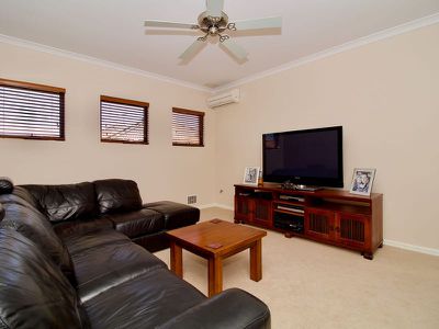 4 Forward Street , Baldivis