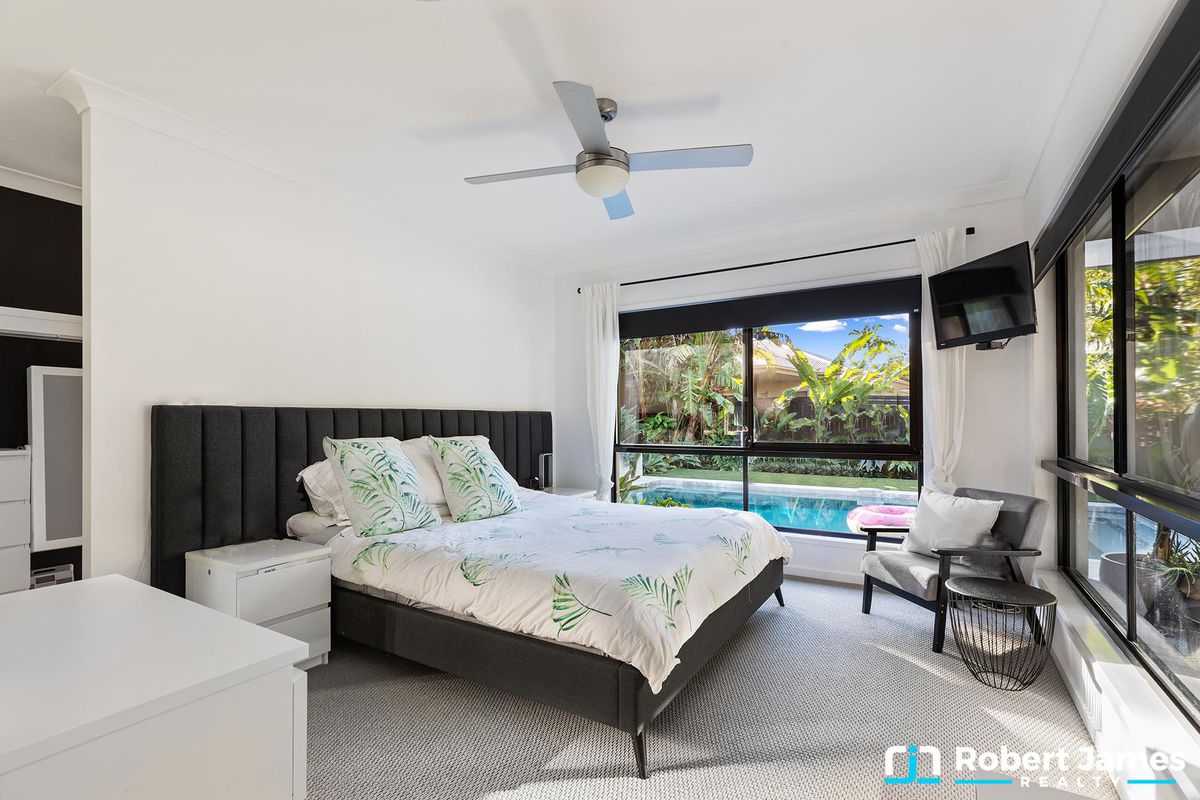 18 Spinnaker Street, Tewantin