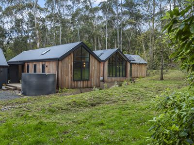 32 Boundary Road, Mount Macedon