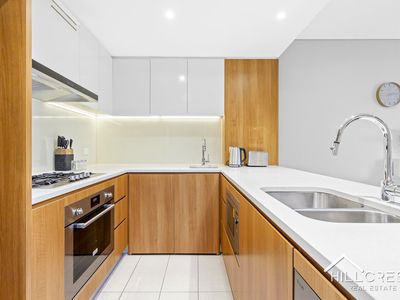 703 / 5 Wentworth Place, Wentworth Point