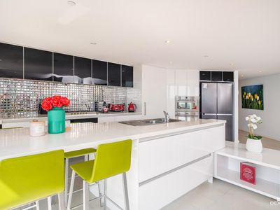 1805 / 96 Bow River Crescent, Burswood