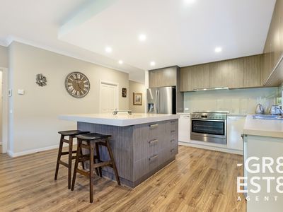 23 Nagle Crescent, Cranbourne West