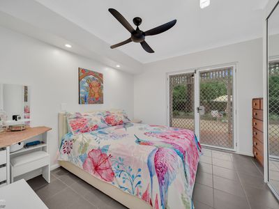 3 / 158-160 McLeod Street, Cairns North