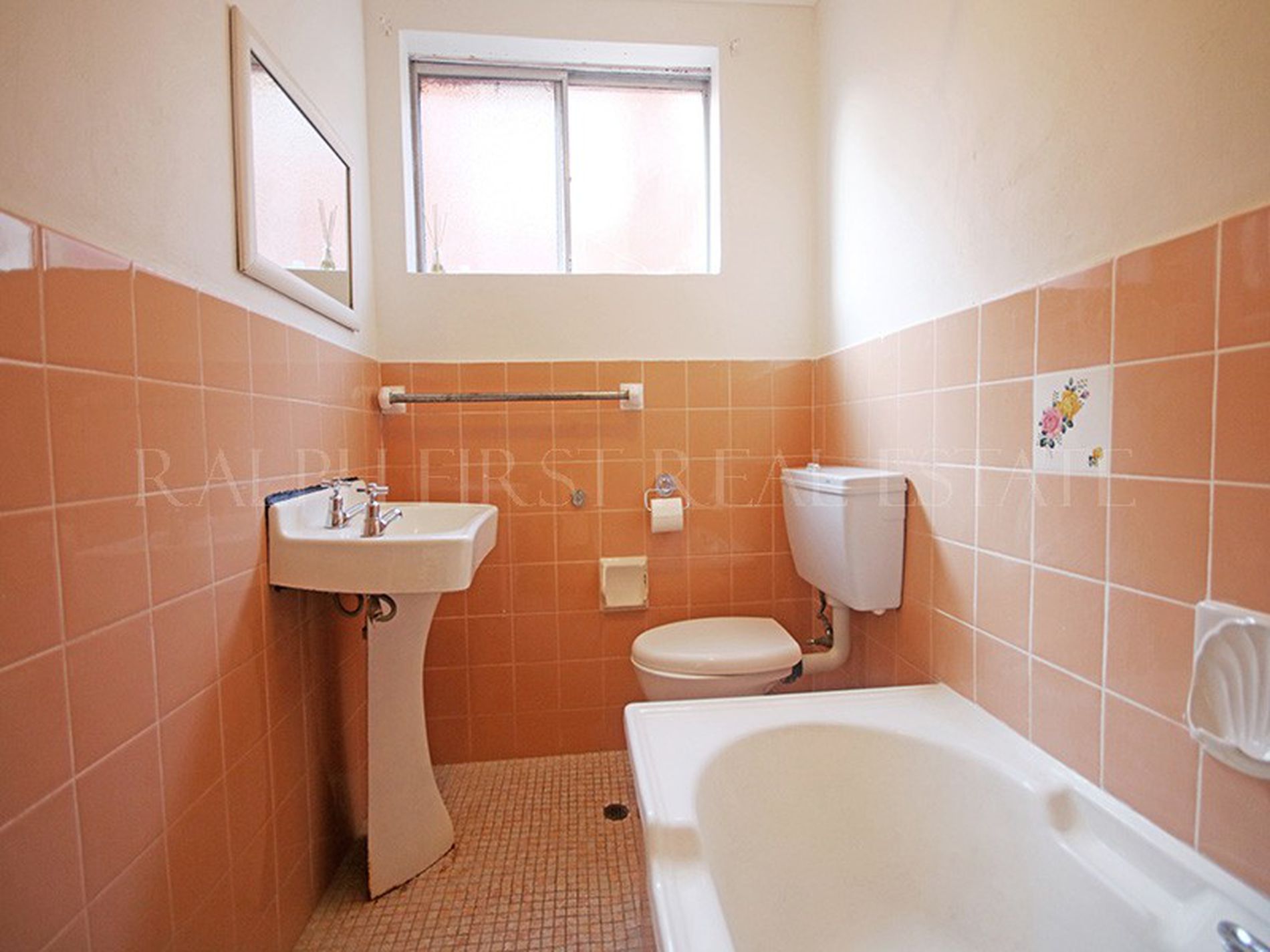 2 / 12 Colin Street, Lakemba